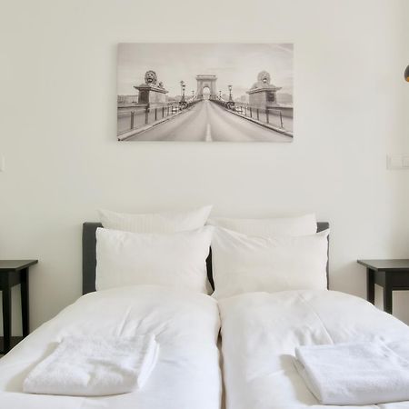 Luxury Apartment By Hi5 - Regiposta Budapeste Exterior foto